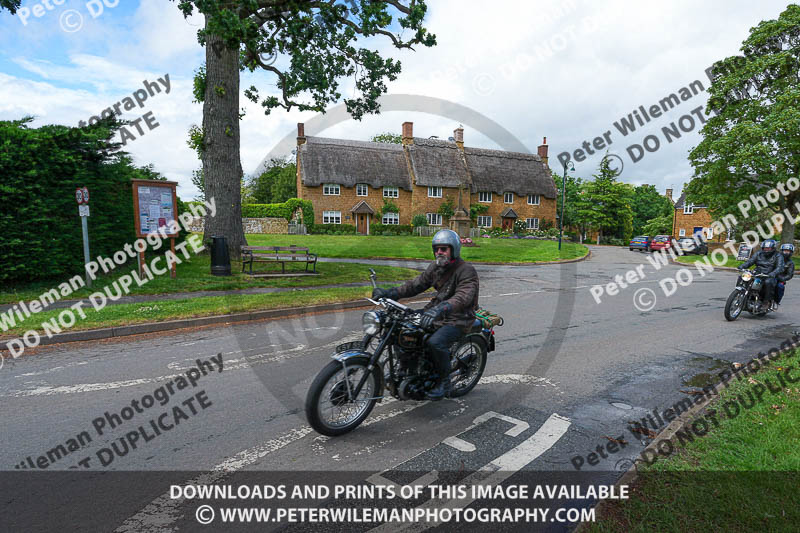 Vintage motorcycle club;eventdigitalimages;no limits trackdays;peter wileman photography;vintage motocycles;vmcc banbury run photographs